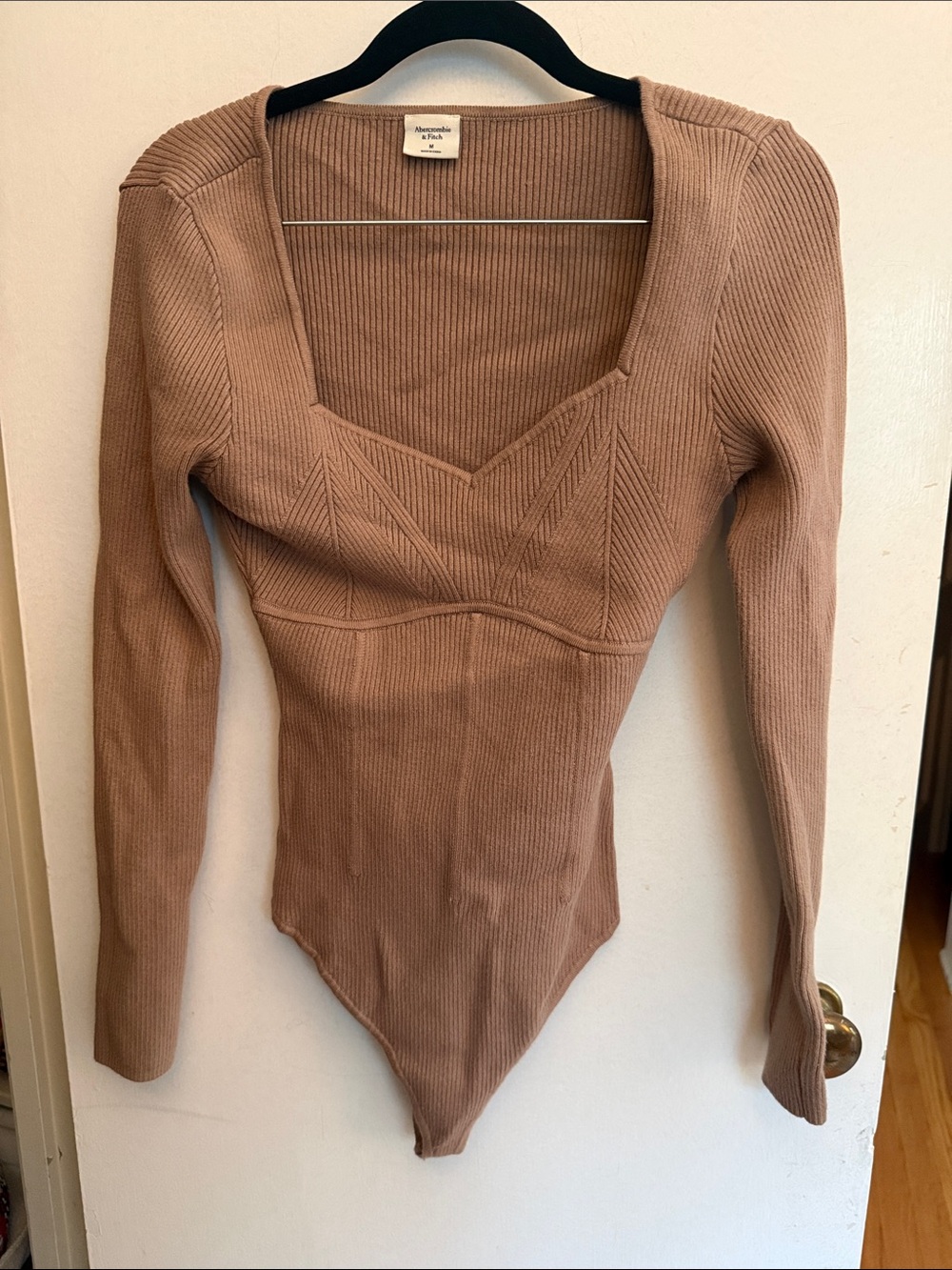 Abercrombie & Fitch Ribbed Long-Sleeve Bodysuit - Taupe